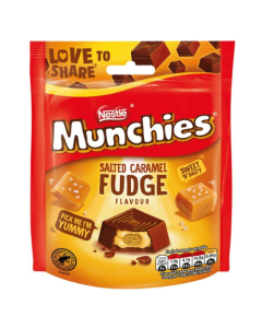NESTLÉ MUNCHIES SEL CARAMEL FUDGE POCHETTE 8x97G